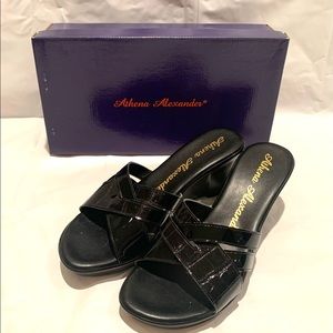 Athena Alexander Black Platform Sandals size 8